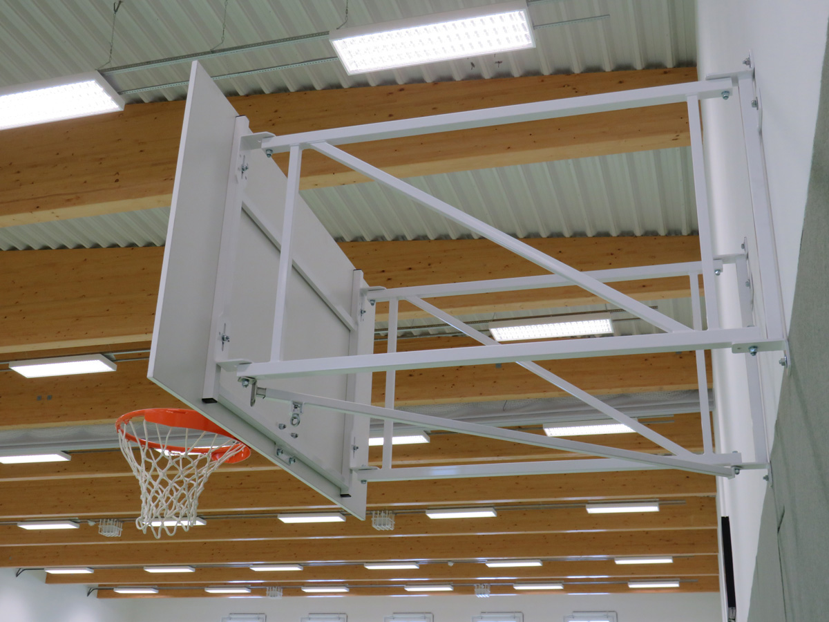 Basketball-Wandgerüst nach DIN 7899