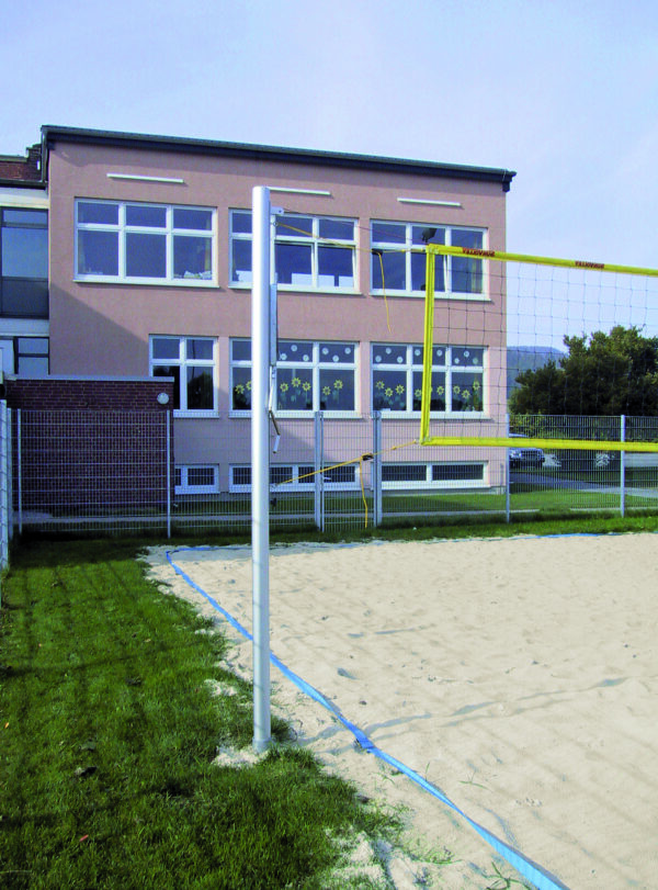 Stationäre Wettkampf Beach Volleyball Anlage, eloxiert, mattsilber